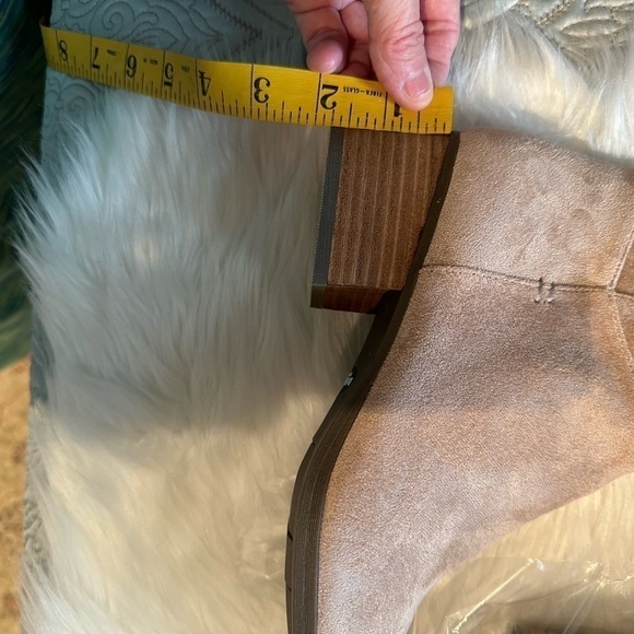 Dr. Scholls Sz 7.5 putty tall shaft comfort boot NWT - Picture 5 of 12